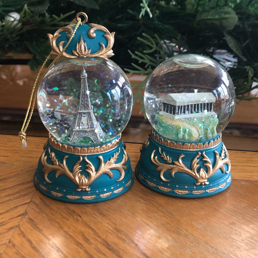 MINIATURE Snow Globe Eiffel Towel Parthenon World Monuments Ornament & Keepsake